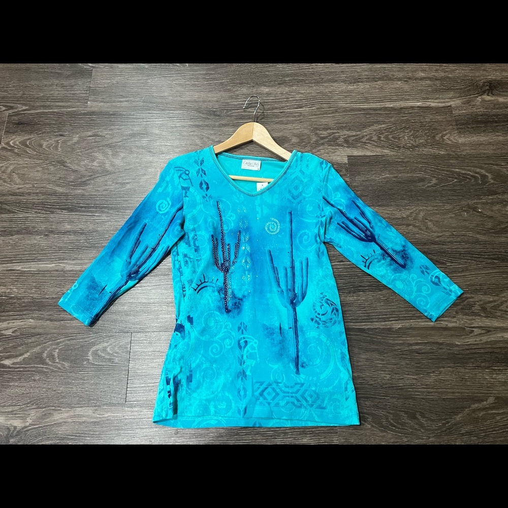 Women’s Fashion Top